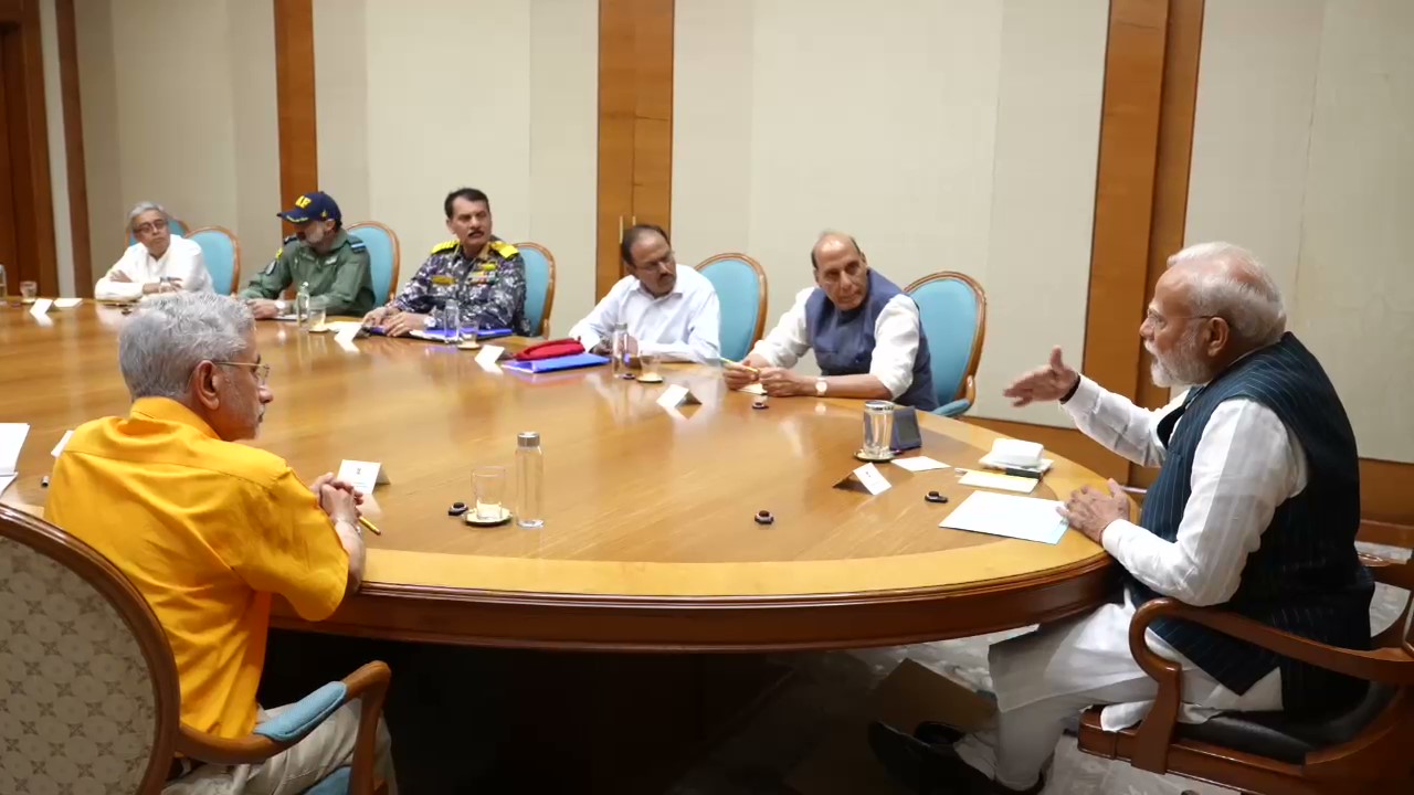 भारत-पाक सीजफायर के बाद पीएम मोदी ने की उच्च स्तरीय बैठक