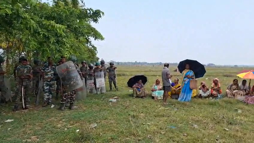 खेती की जमीन पर रिम्स-2 निर्माण का ग्रामीणों ने किया विरोध