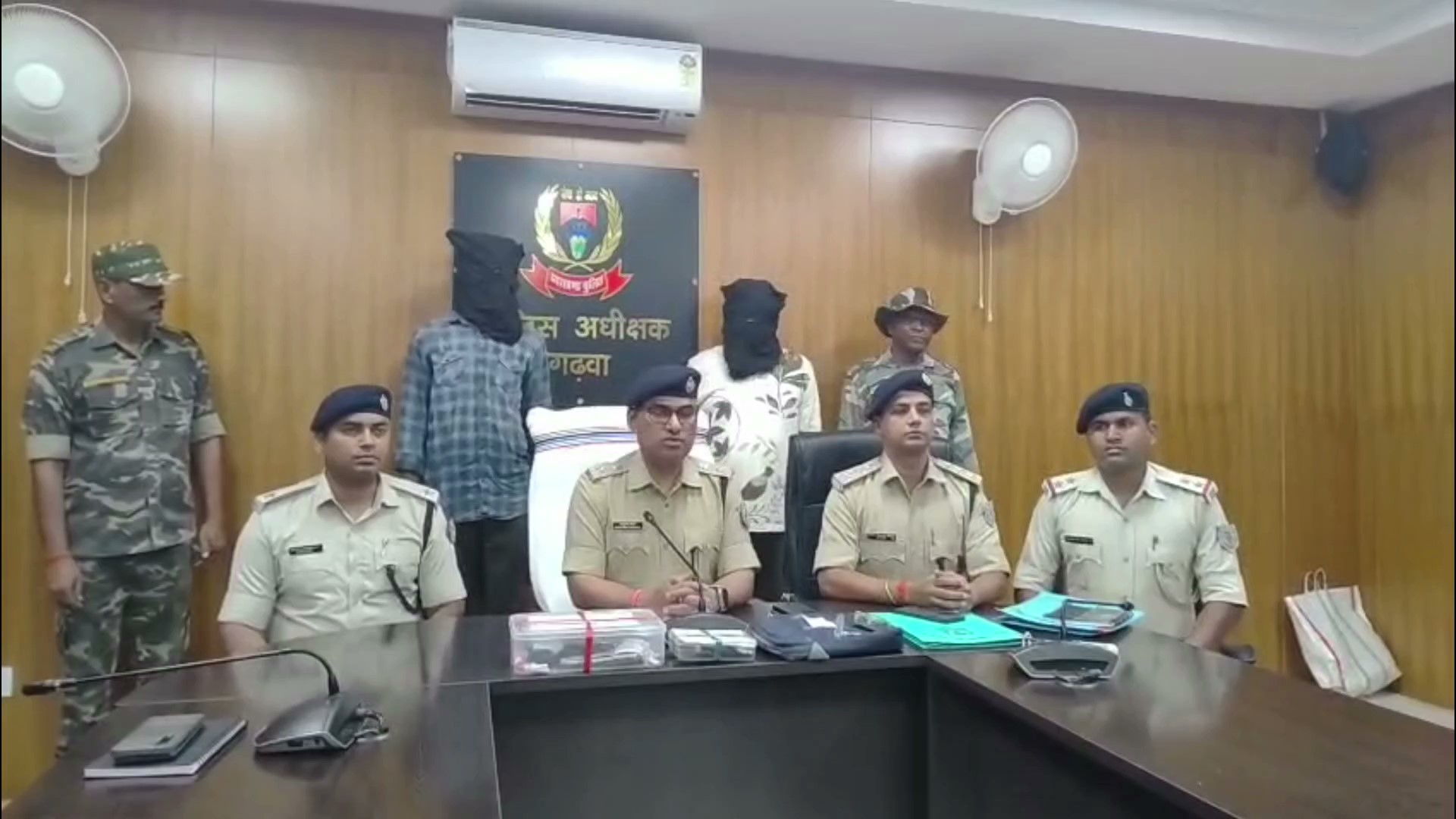 प्रेम प्रसंग में हुई हत्या का खुलासा, दो हथियारों के साथ दो आरोपी गिरफ्तार