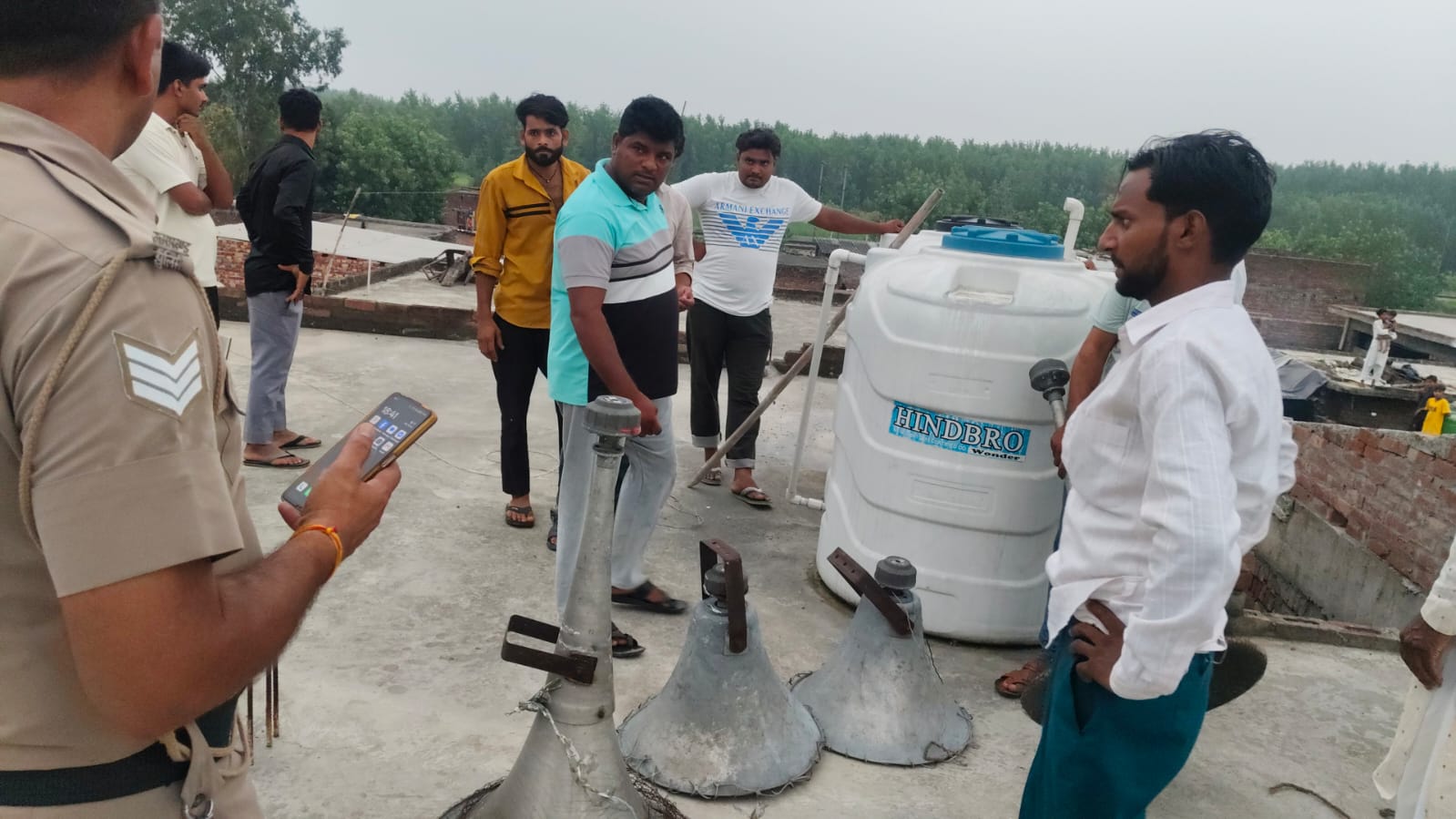 बिना अनुमति एवं निर्धारित मानकों के विपरीत संचालित लाउडस्पीकरों पर की गई कार्रवाई