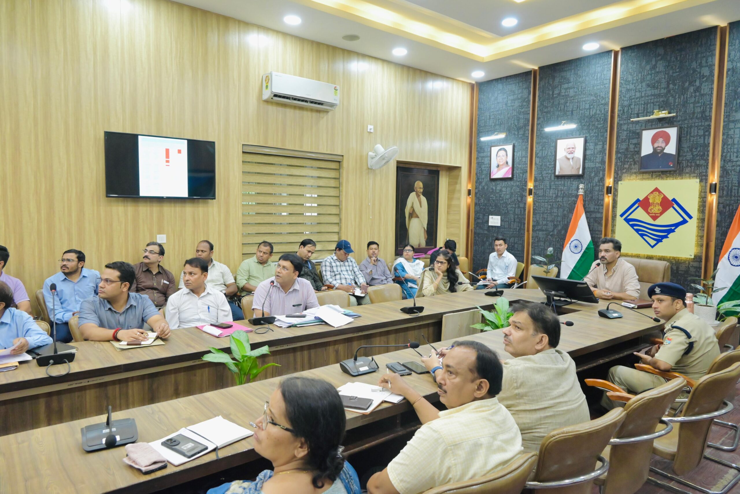 देहरादून में व्यवस्था सुधारने हेतु टास्क फोर्स गठित, दैनिक रिपोर्ट के आधार पर होगा समाधान