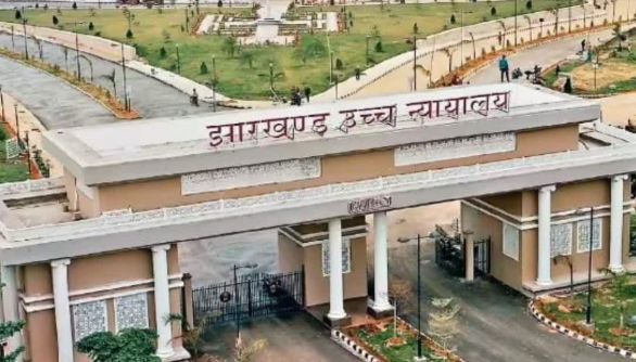 जेलों में रिक्त पदों पर नियुक्ति में देरी, हाईकोर्ट ने गृह सचिव और जेएसएससी सचिव को जारी किया शो-कॉज नोटिस