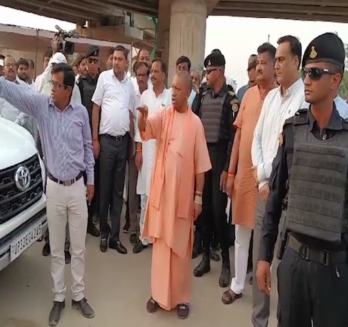 यूपी के बलरामपुर को 803 करोड़ की विकास परियोजनाओं की सौगात देंगे सीएम योगी